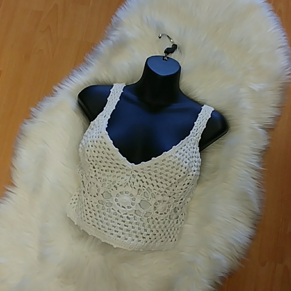 American Rag Lace Crop Top - Picture 2 of 7